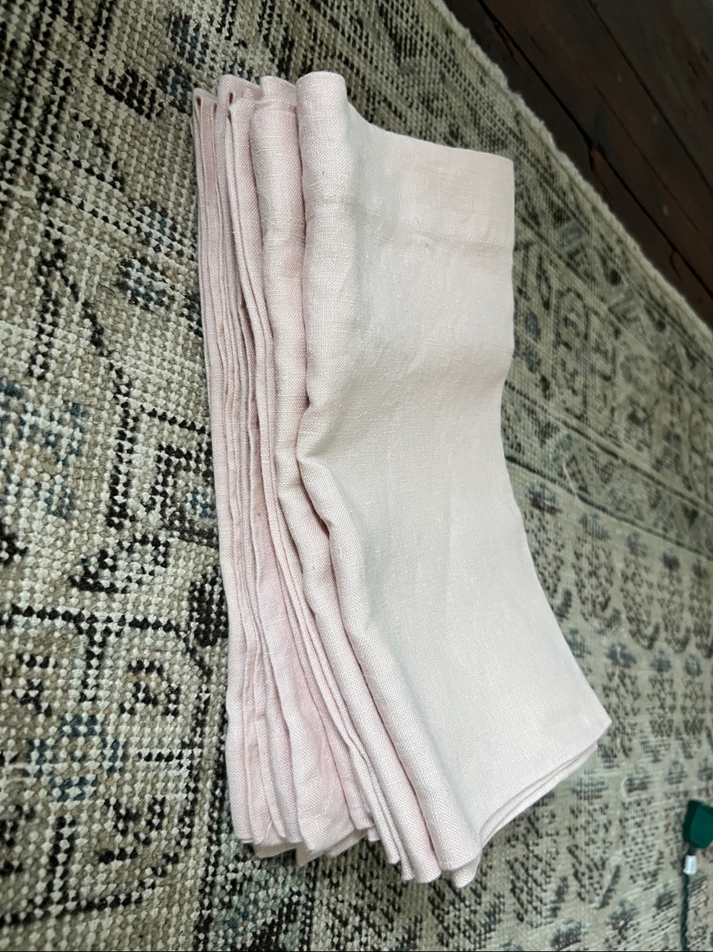 Pottery barn linen napkins pink lovely! 6 excellent